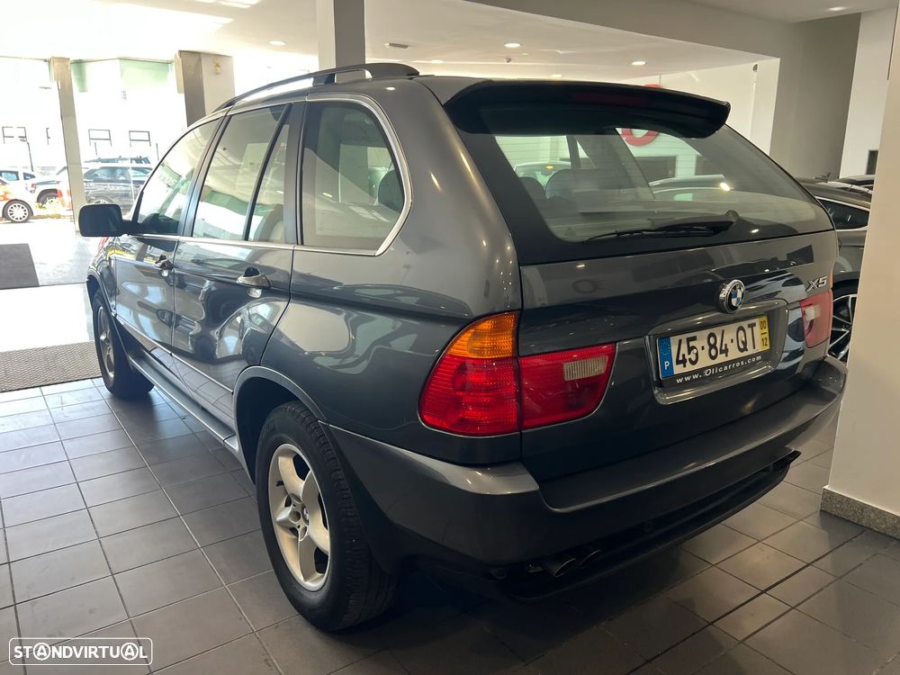 BMW X5 4.4 - 6
