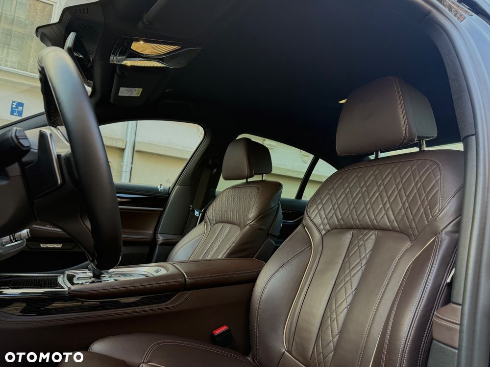 BMW Seria 7 750d xDrive sport - 16