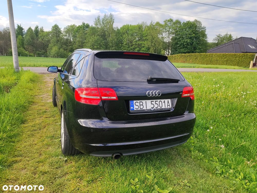 Audi A3 Sportback 2.0 TDI Ambition - 4
