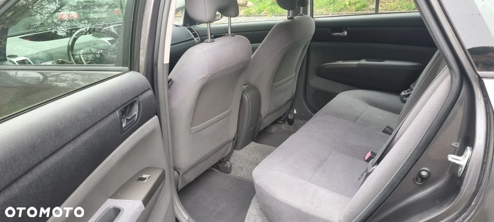 Toyota Prius 1.5 VVT-i Sol - 9