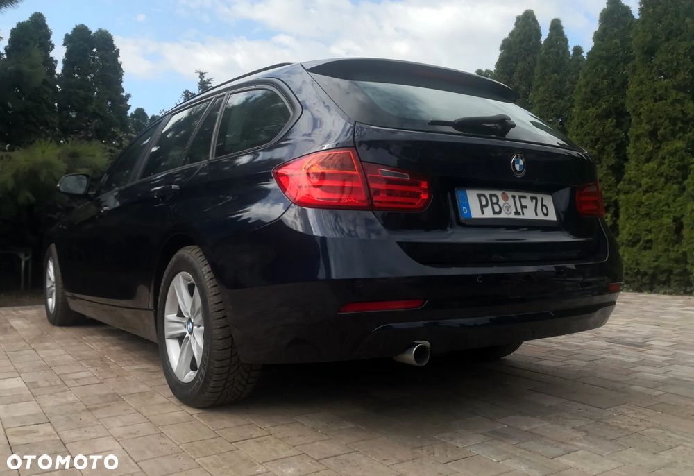 BMW Seria 3 318d - 6