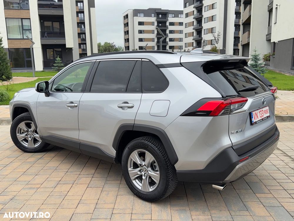 Toyota RAV4 - 21