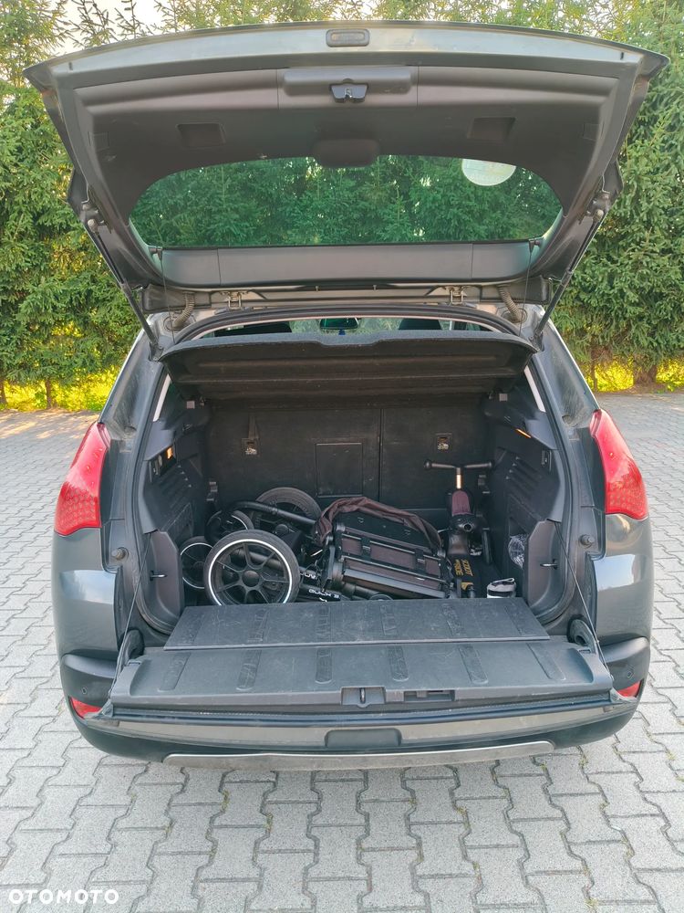 Peugeot 3008 - 13