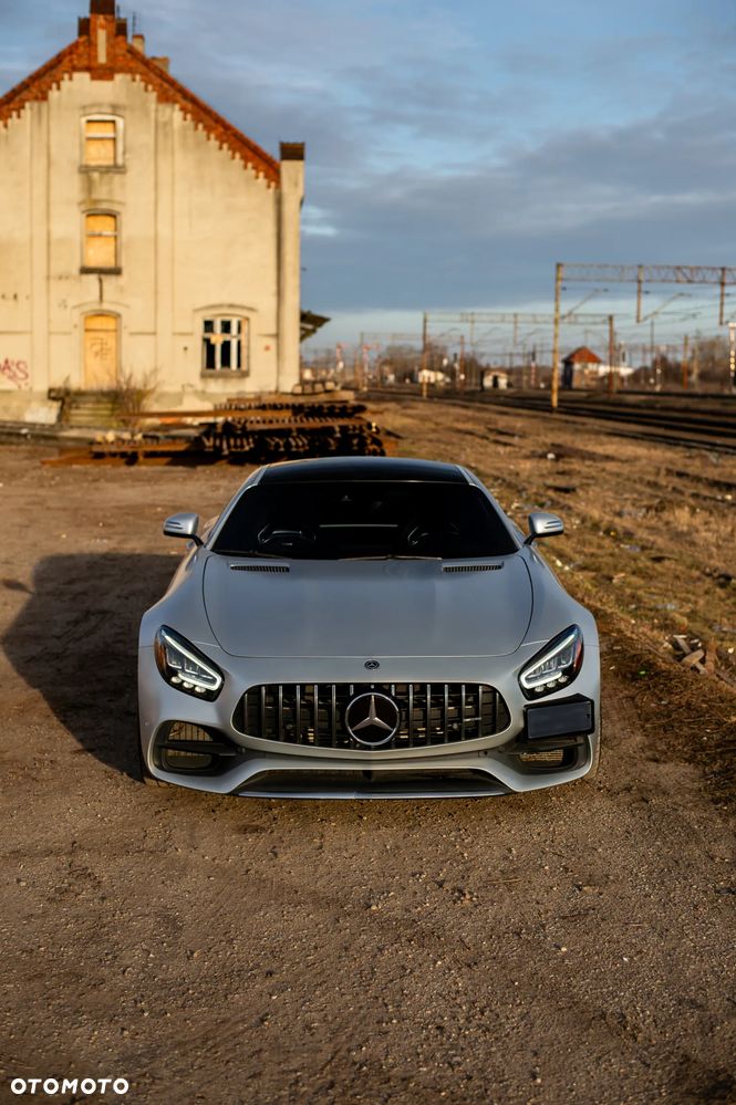 Mercedes-Benz AMG GT Speedshift 7G-DCT - 19