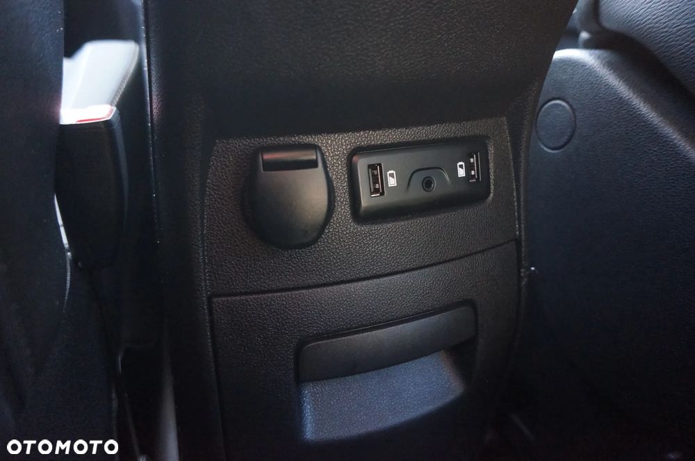 Renault Scenic ENERGY dCi 110 EXPERIENCE - 29