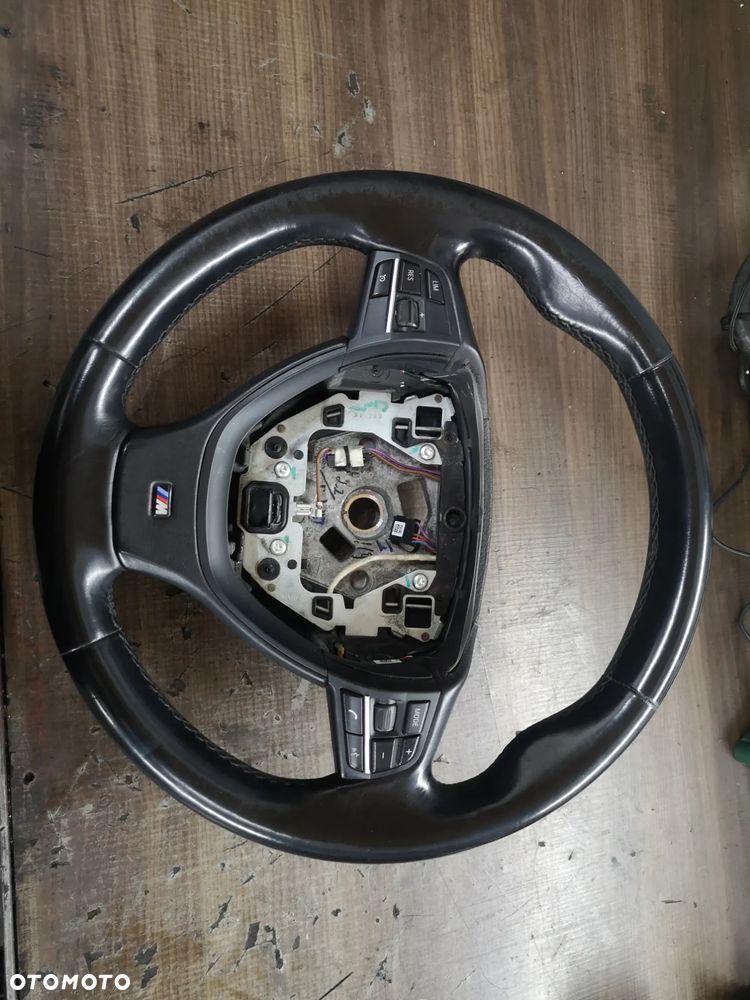 BMW 5 F10 F11 KIEROWNICA M PAKIET ORYGINALNA SKÓRZANA Z MULTIFUNKCJĄ ŁADNA - 12