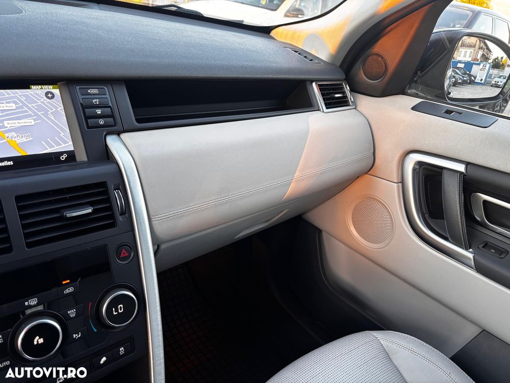 Land Rover Discovery Sport 2.0 l TD4 HSE Luxury Aut. - 23