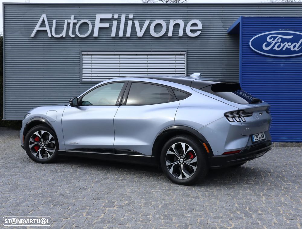 Ford Mustang Mach-E 75.7 kWh Premium AWD - 2