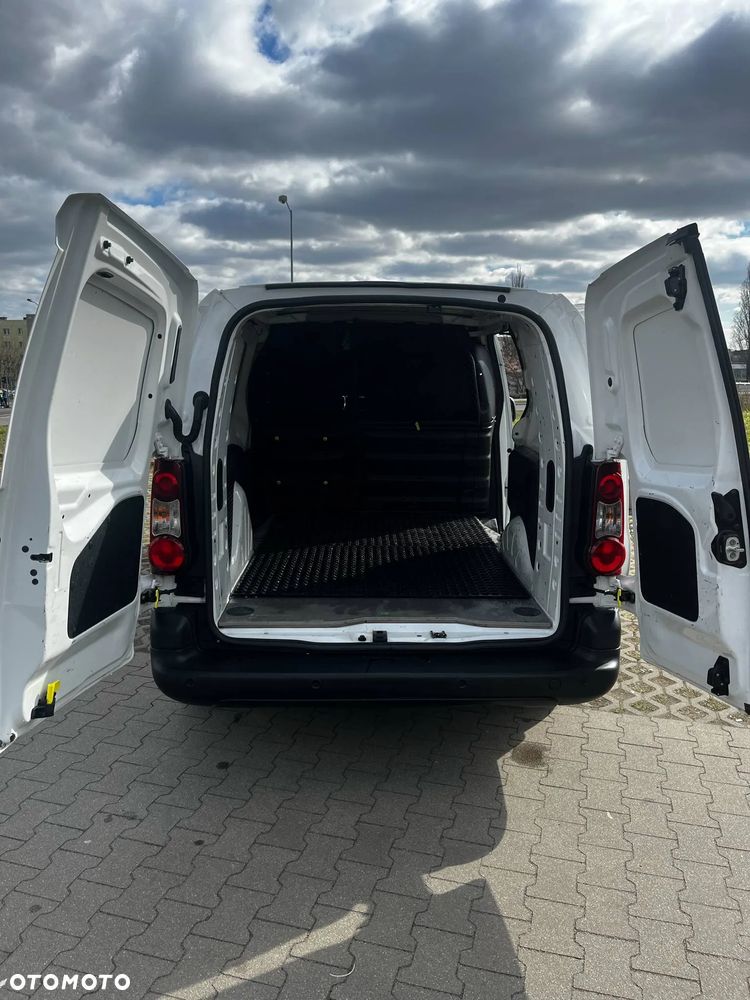 Peugeot Partner - 12