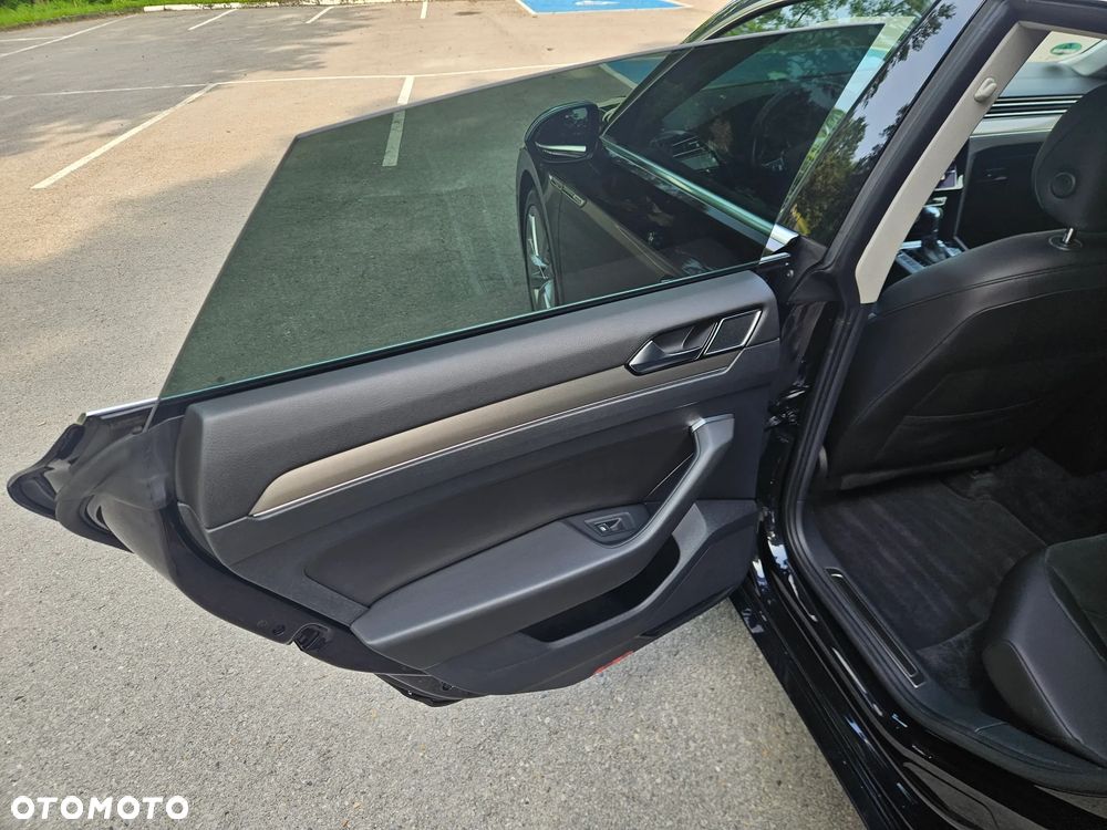 Volkswagen Arteon 2.0 TDI SCR DSG Elegance - 27