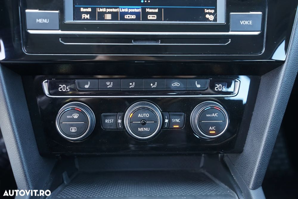 Volkswagen Passat - 20
