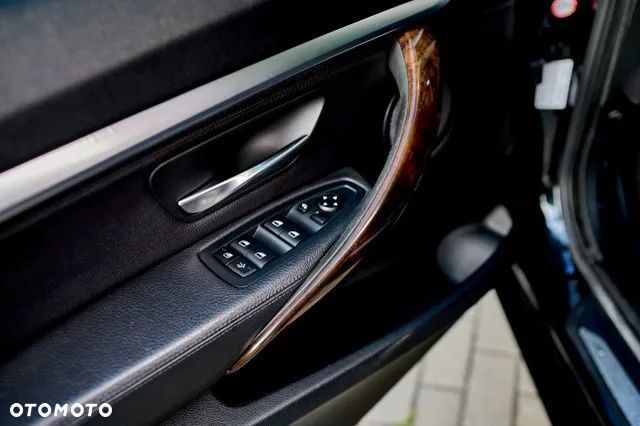BMW Seria 3 320d - 13