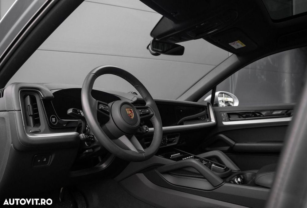 Porsche Cayenne - 16