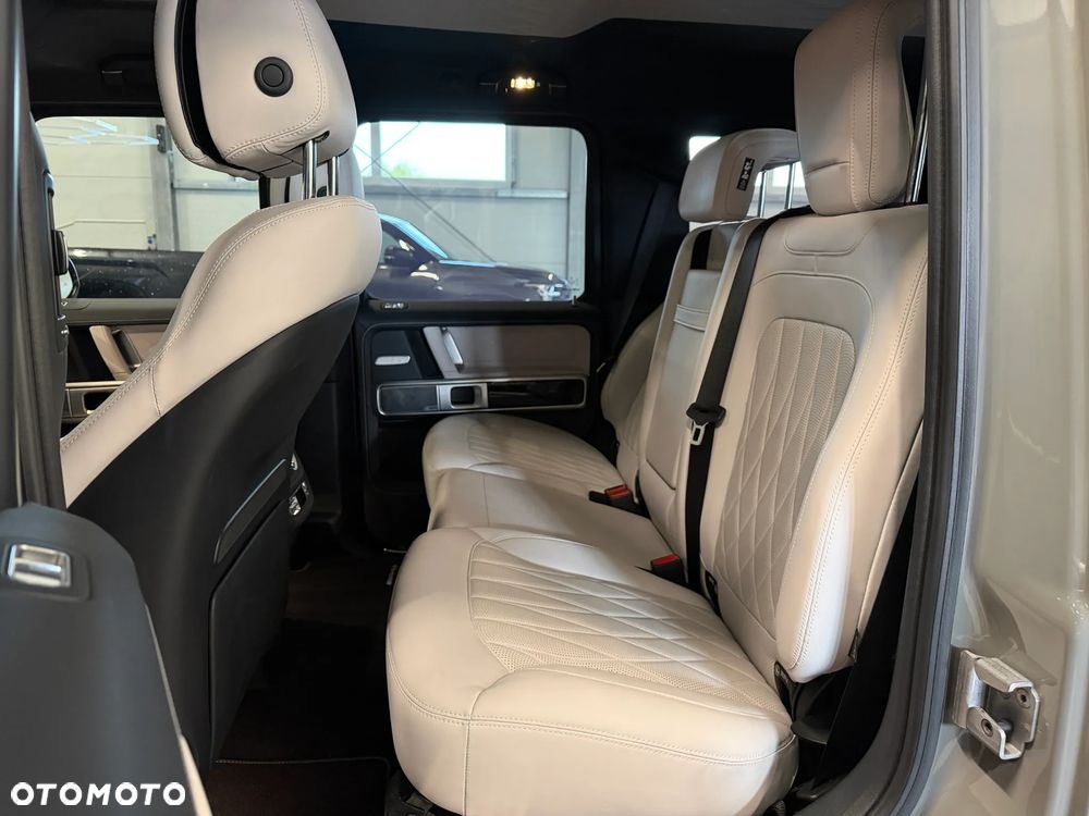 Mercedes-Benz Klasa G AMG 63 - 34
