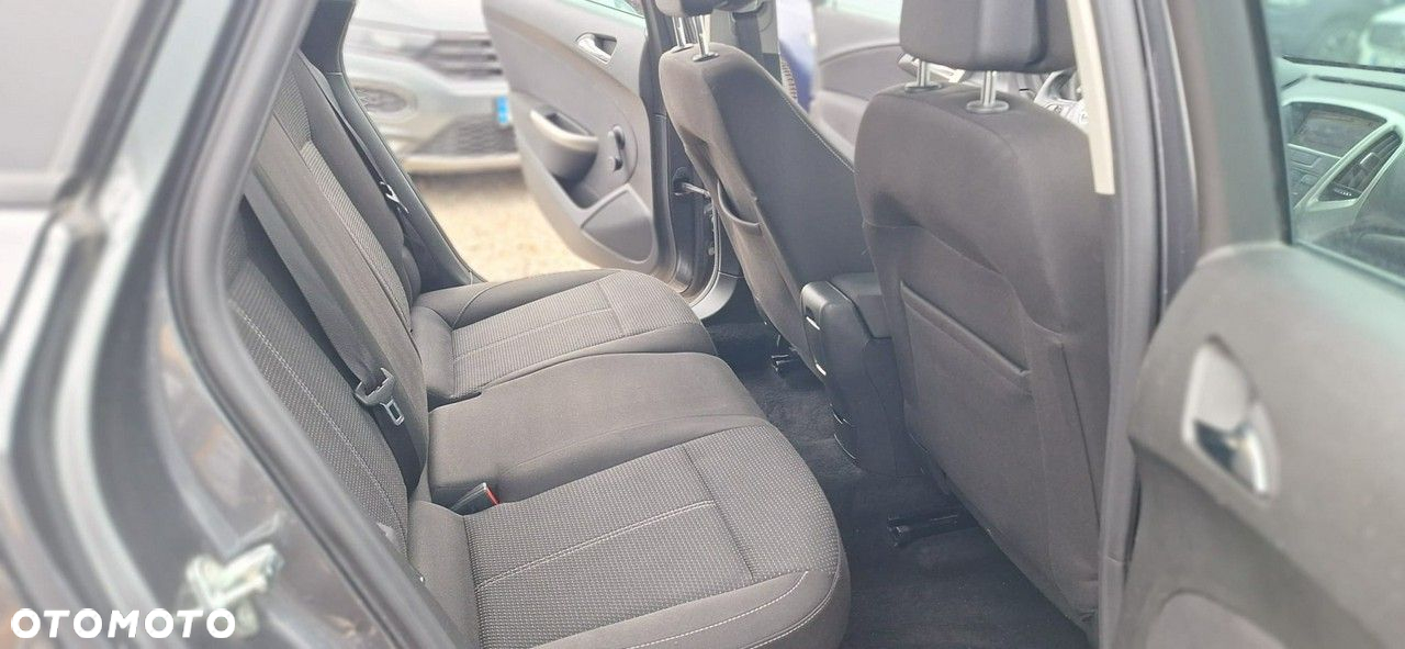 Opel Astra - 17
