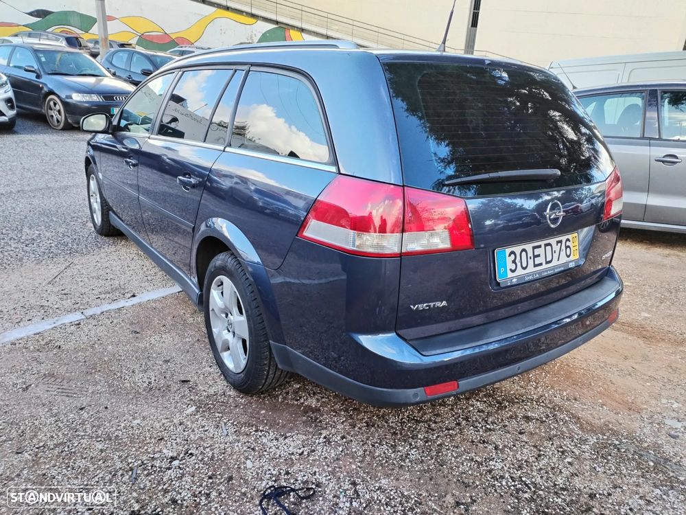 Opel Vectra Caravan 1.9 CDTi Executive - 8