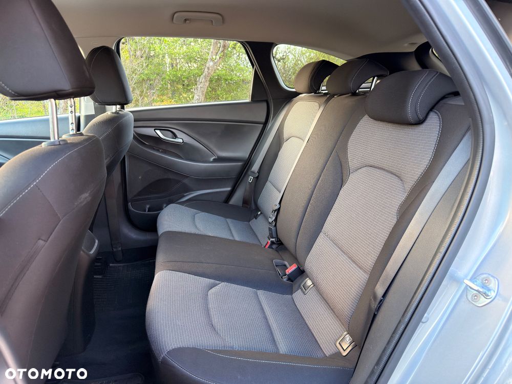 Hyundai i30 1.0 T-GDI Classic + - 12