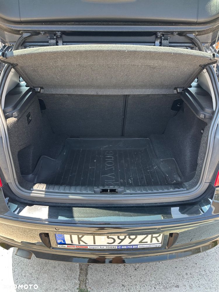 BMW Seria 1 - 10