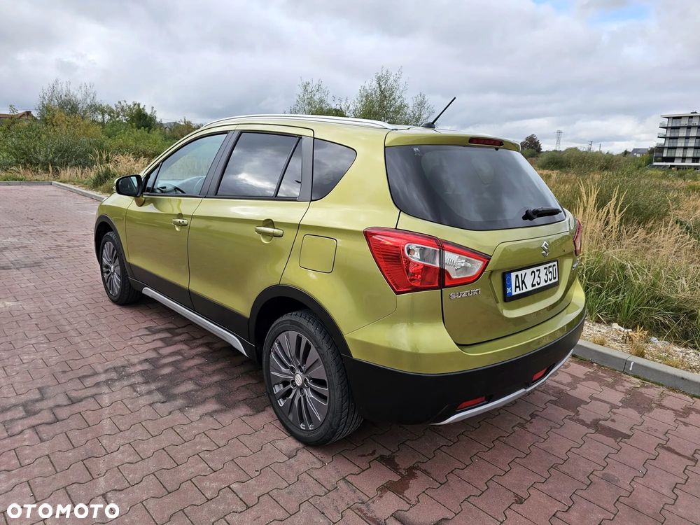 Suzuki SX4 S-Cross 1.6 Premium Plus - 11