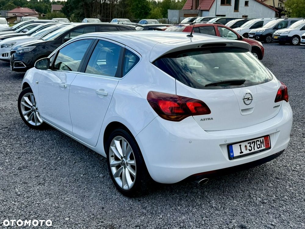 Opel Astra 1.4 Turbo Innovation - 2