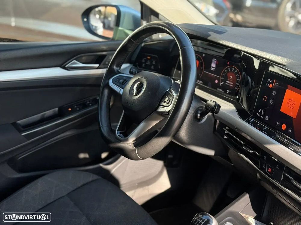 VW Golf Variant - 20