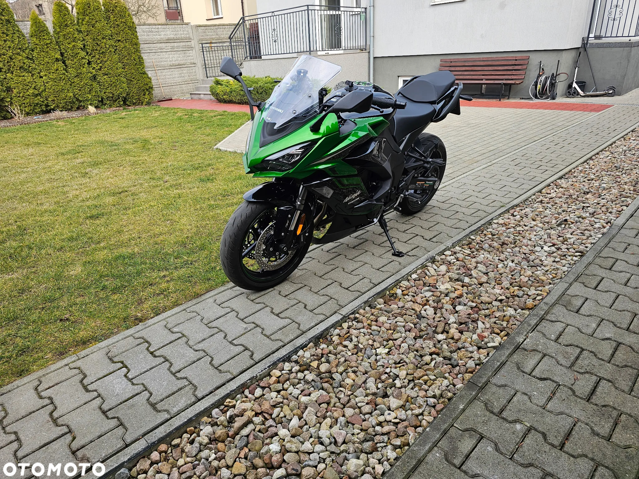 Kawasaki Ninja 1000 SX