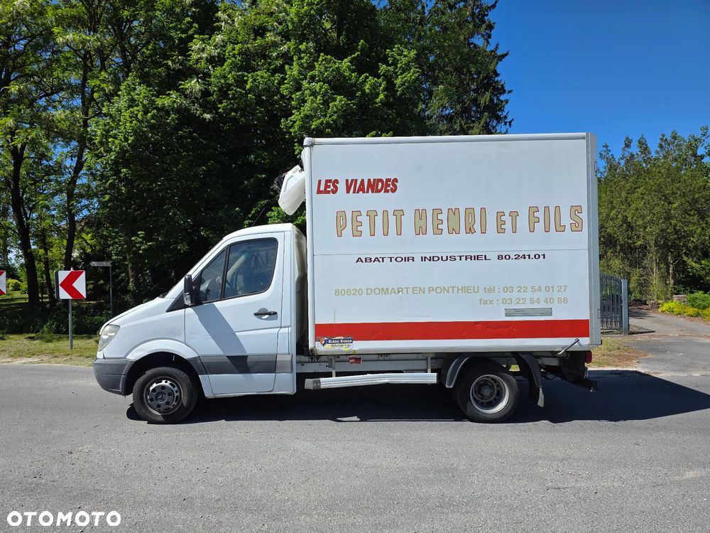 Mercedes-Benz Sprinter - 9