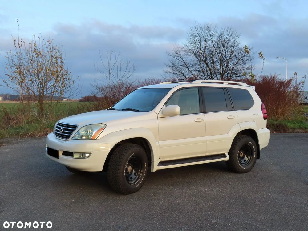 Lexus GX - 1