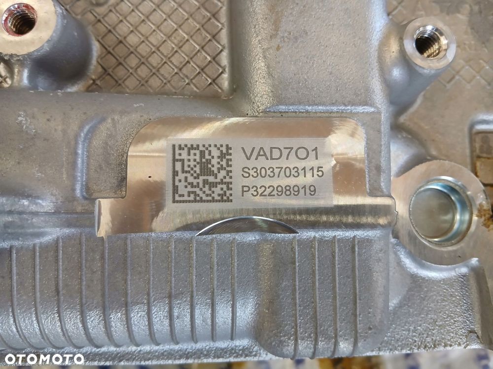 głowica 32298919 komplet wałki pokrywa volvo xc60 ii lift 2.0 b5b 2023r - 12