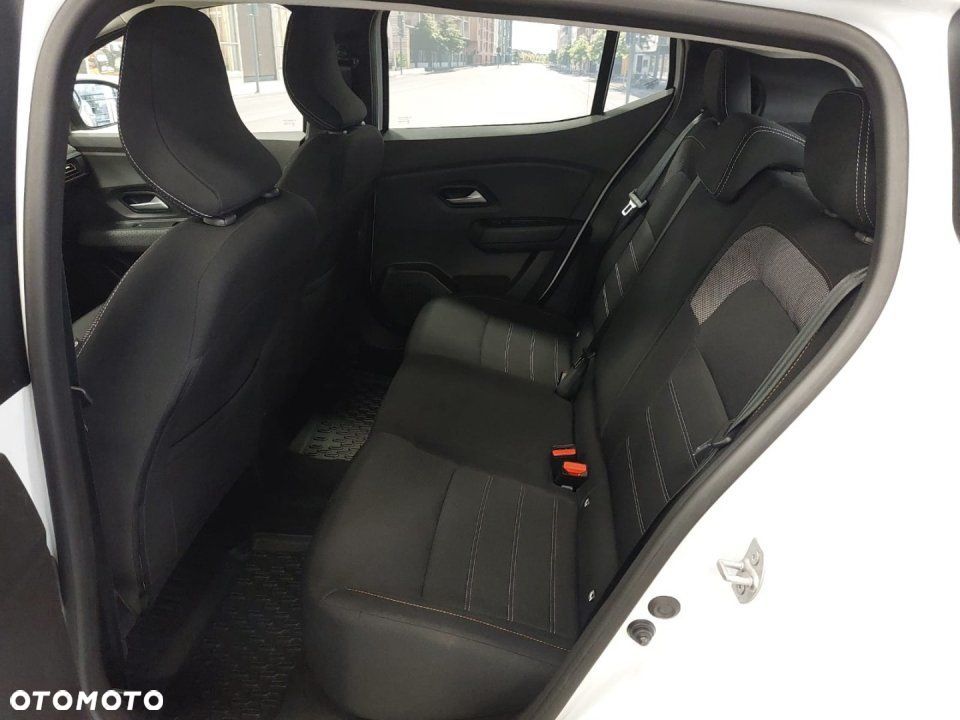 Dacia Sandero - 13