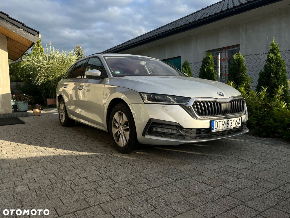 Skoda Octavia - 1