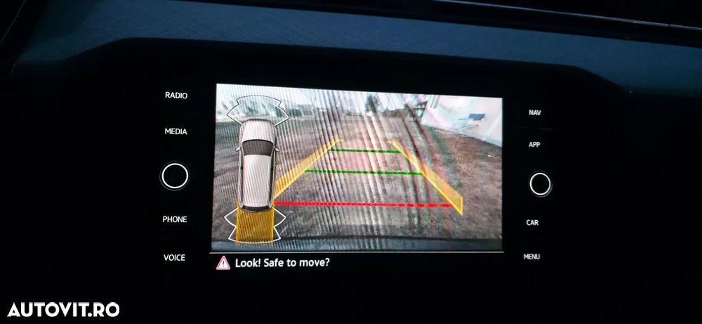 Volkswagen Passat 2.0 TDI DSG Comfortline - 9