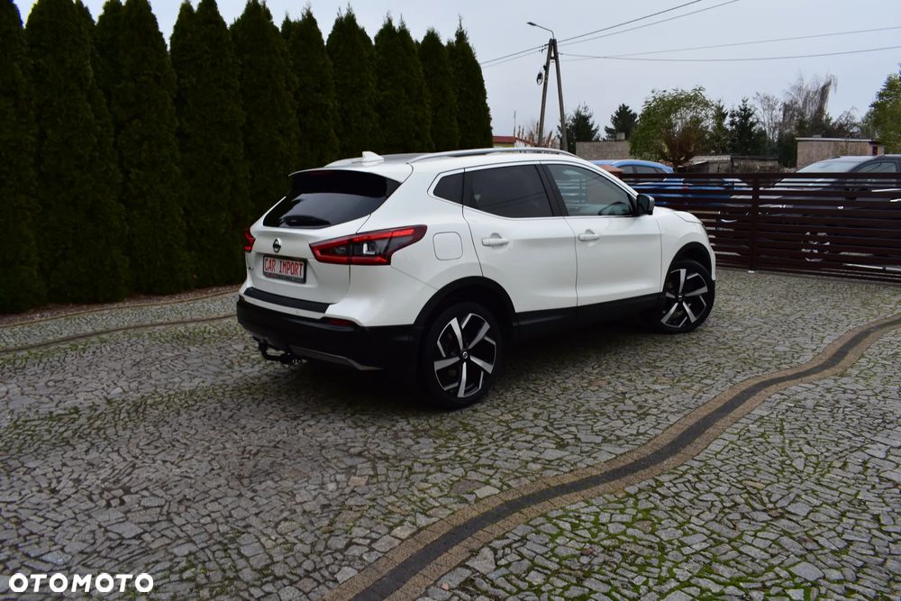 Nissan Qashqai 1.2 DIG-T Xtronic TEKNA+ - 28