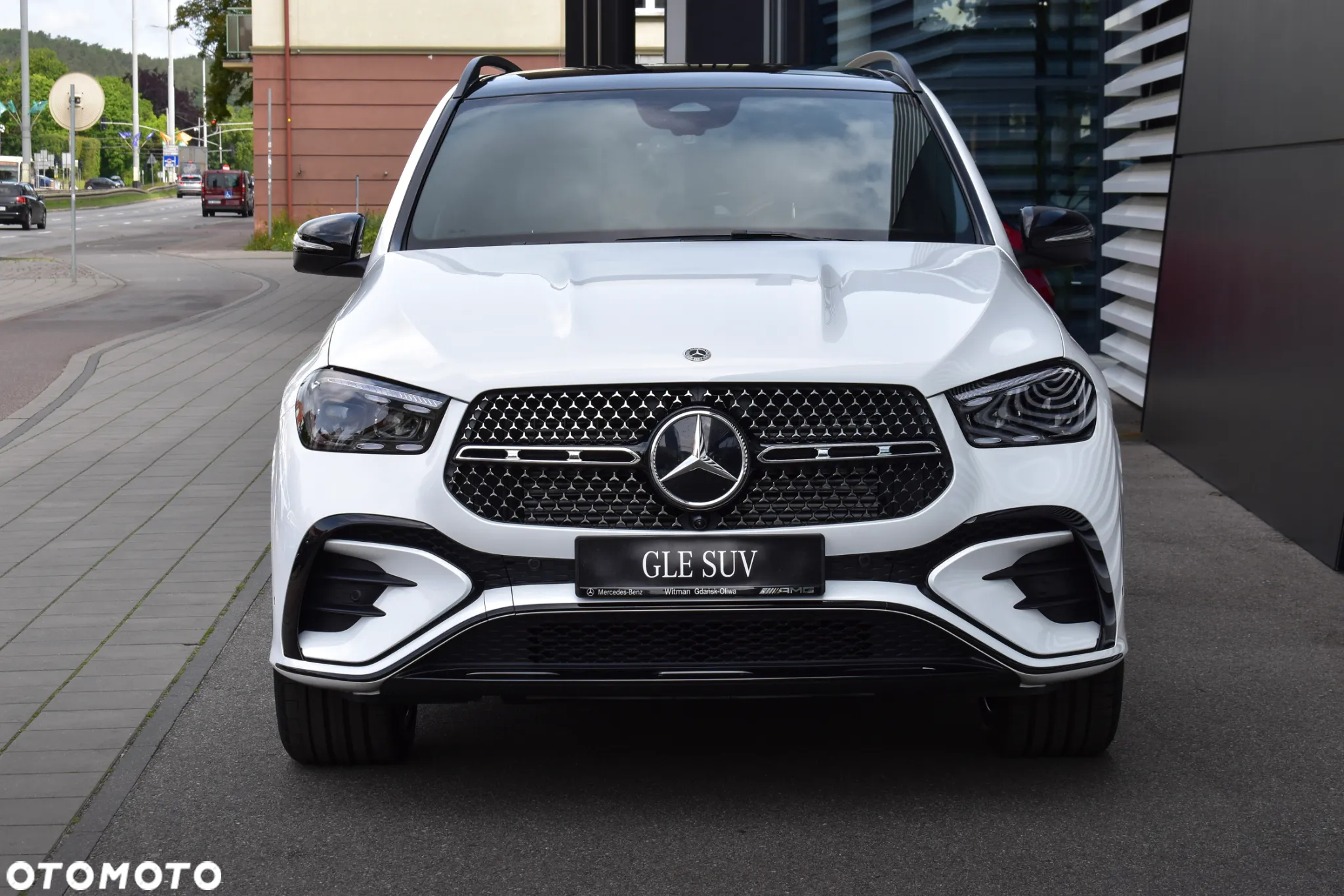 Mercedes-Benz GLE 300 d 4Matic 9G-TRONIC AMG Line Advanced Plus - 2