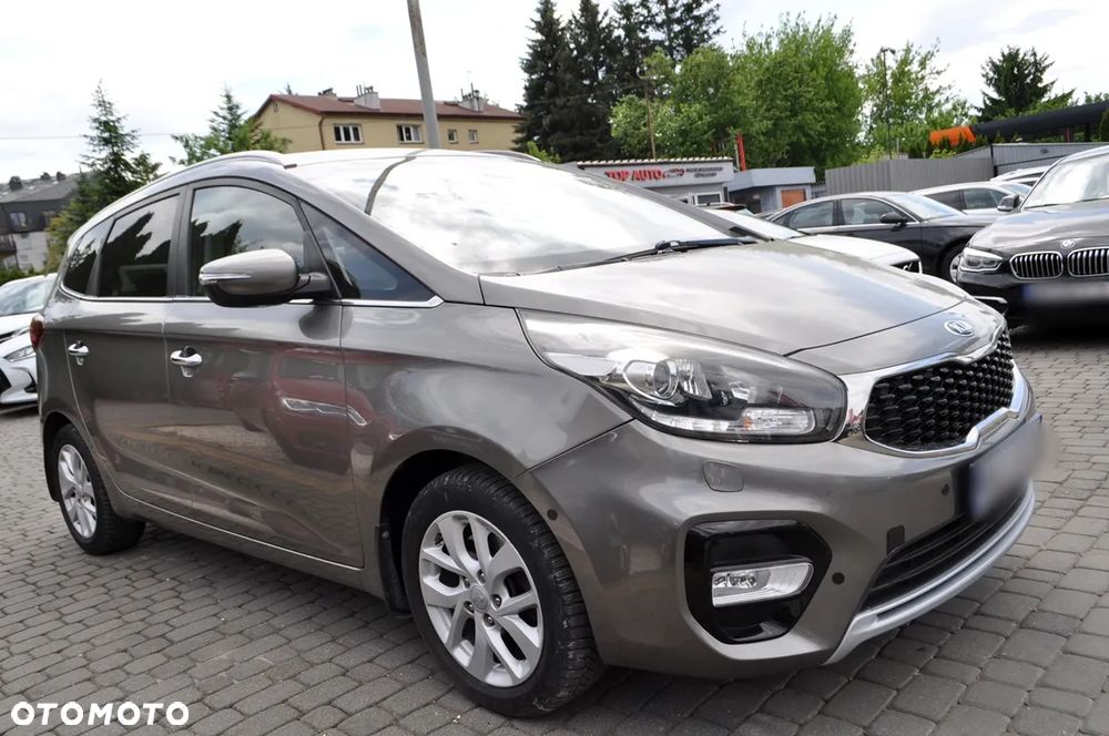 Kia Carens 1.6 GDI L - 7