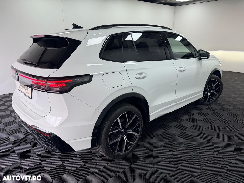 Volkswagen Tiguan 2.0 TDI DSG 4Motion R-Line - 30