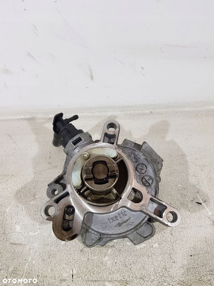 pompa vacum 31316688 volvo s60 ii v60 v70 2.0d - 12