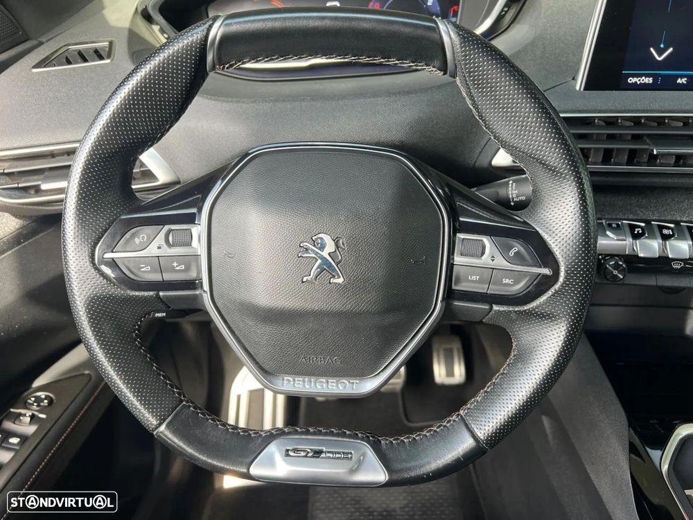 Peugeot 3008 1.2 PureTech GT Line — fotografia 13