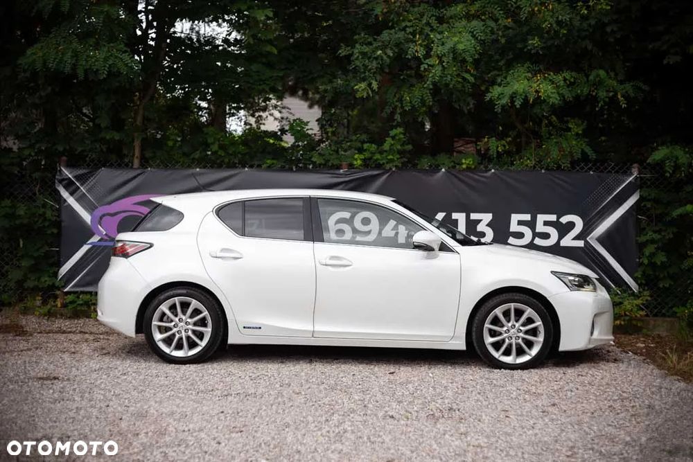 Lexus CT 200h Impression Line - 8