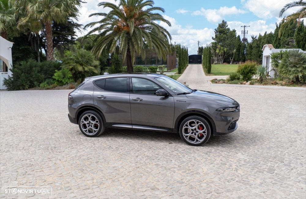 Alfa Romeo Tonale 1.3 Plug-In Hybrid Sprint e-AWD - 9