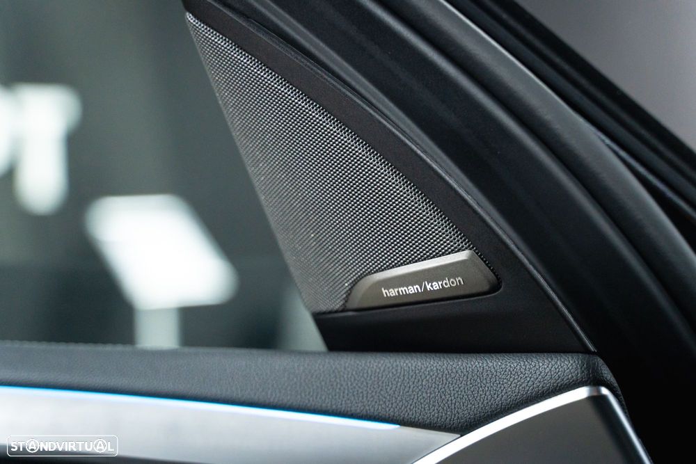 BMW iX3 Inspiring - 11