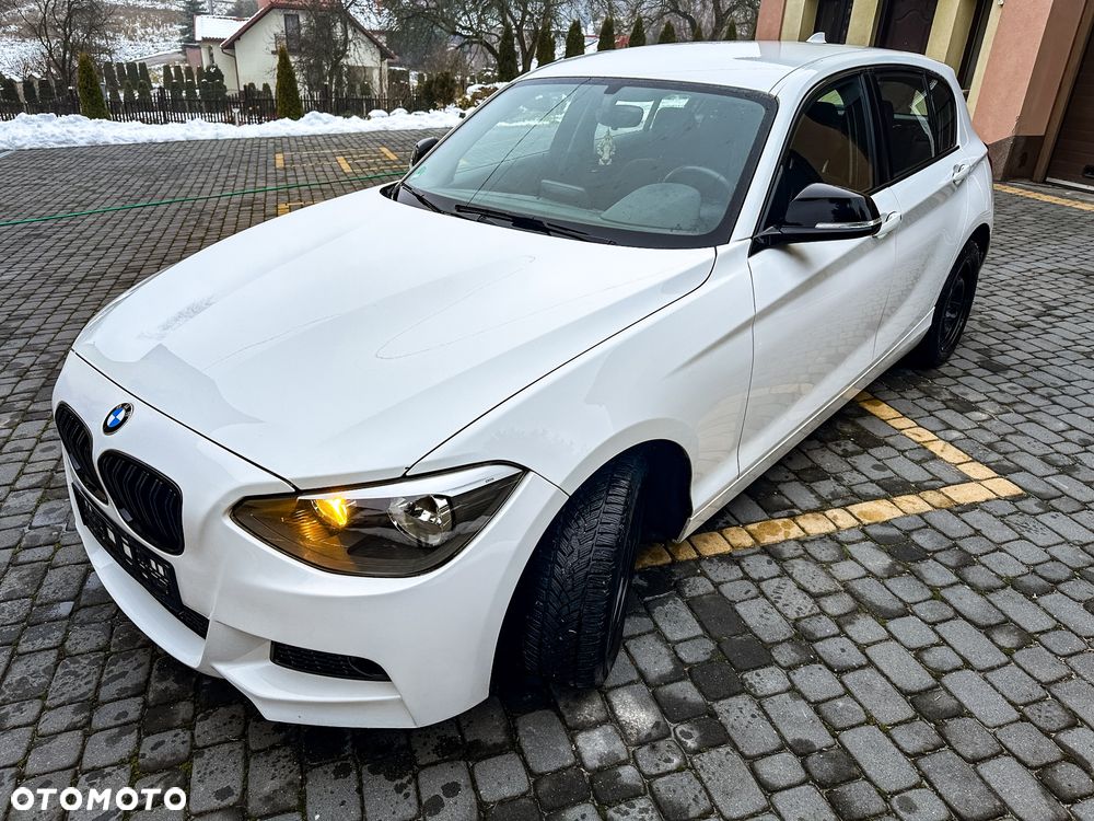 BMW Seria 1 114i Sport Line - 9