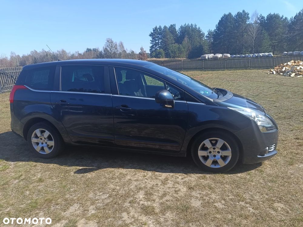 Peugeot 5008 2.0 HDi Active - 1