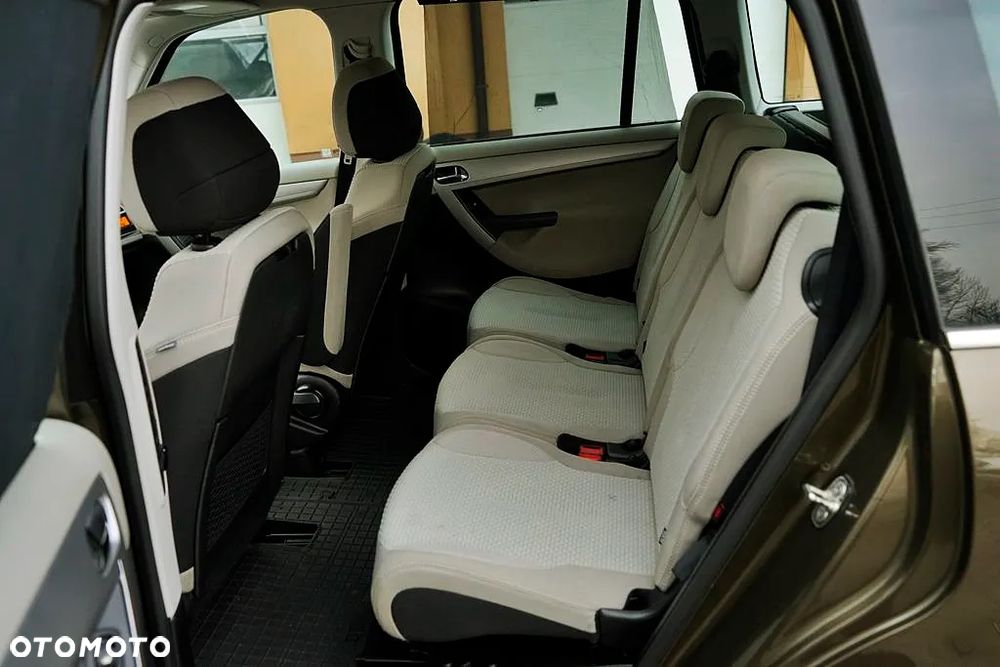 Citroën C4 Picasso - 16