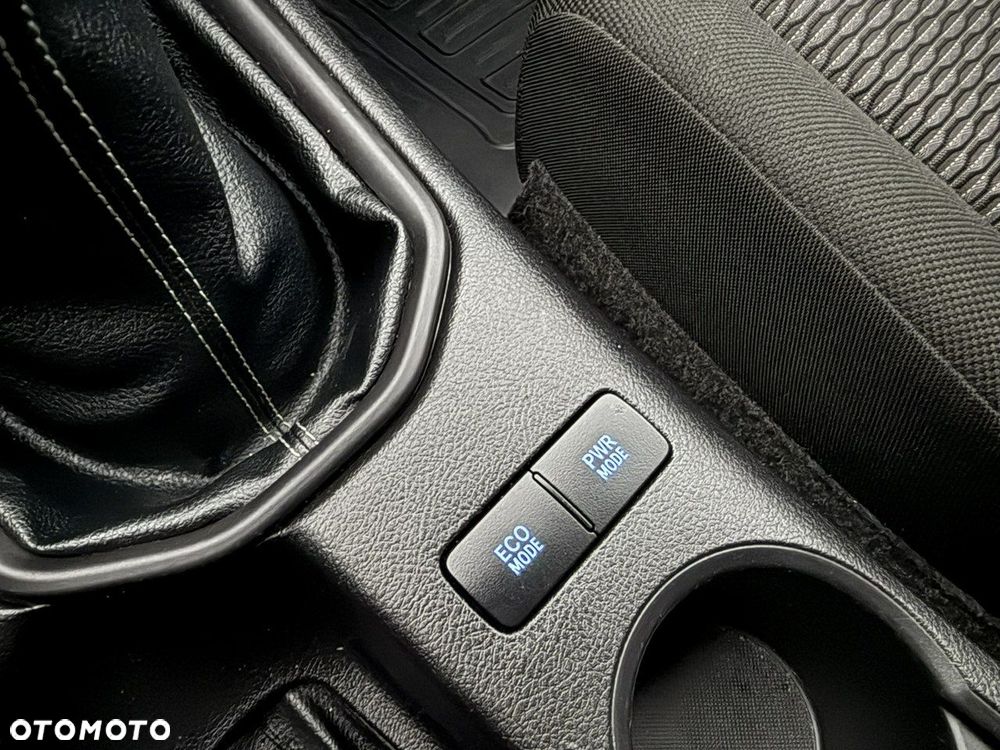 Toyota Hilux 2.4 D-4D Double Cab DLX 4x4 - 27