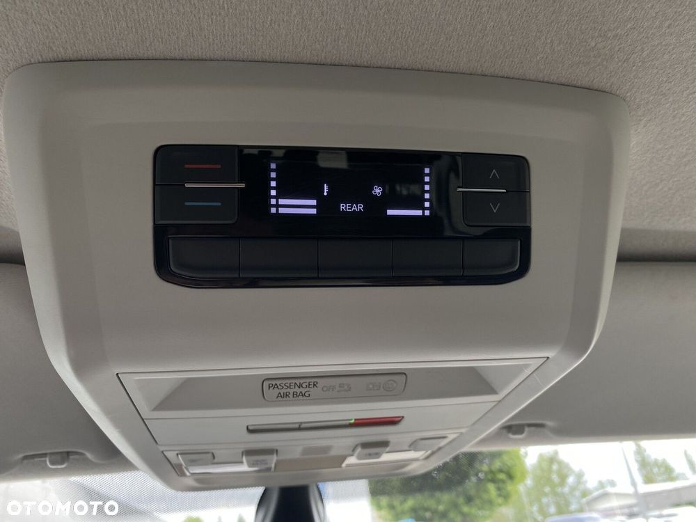 Volkswagen Transporter T6.1 - 22