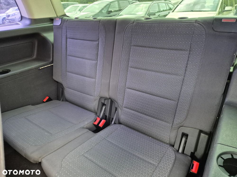 Volkswagen Touran 2.0 TDI United - 13