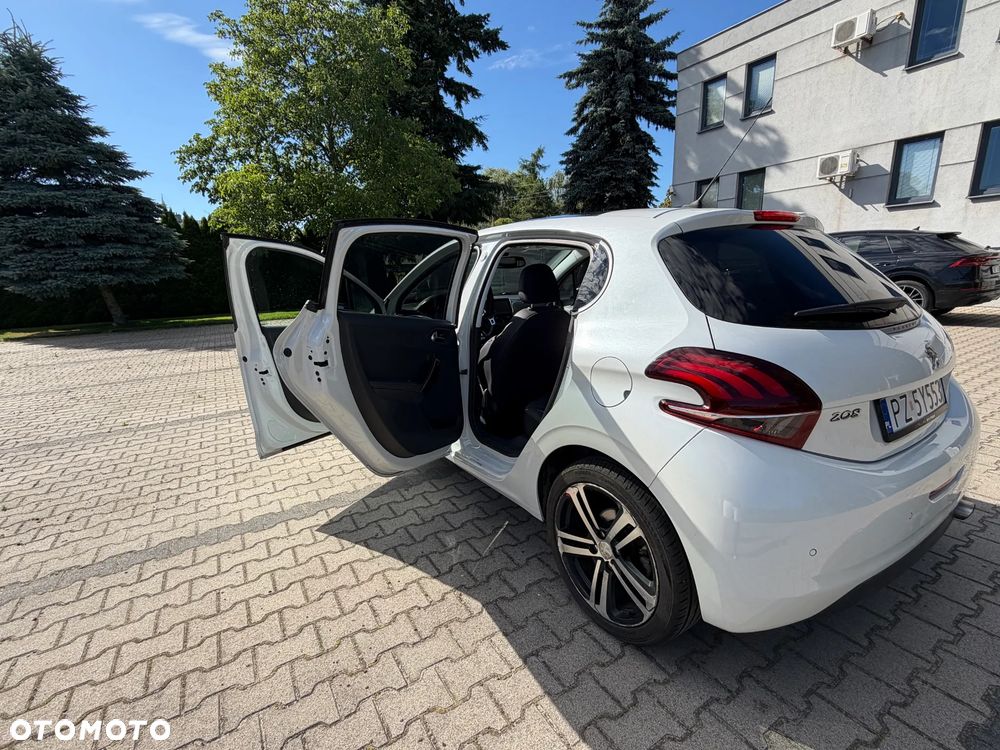 Peugeot 208 PureTech 110 Stop & Start Tech Edition - 3