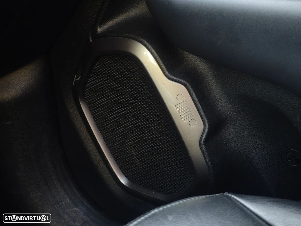 Jeep Renegade 1.3 T-GDI Auto Limited - 14