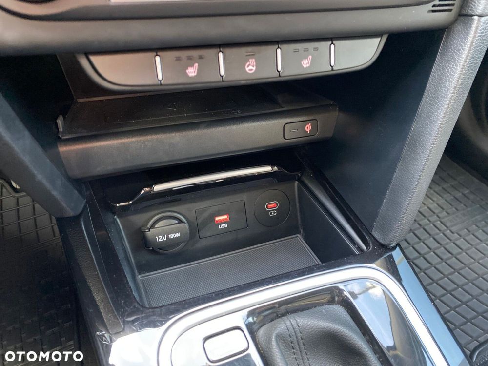 Kia Ceed - 26